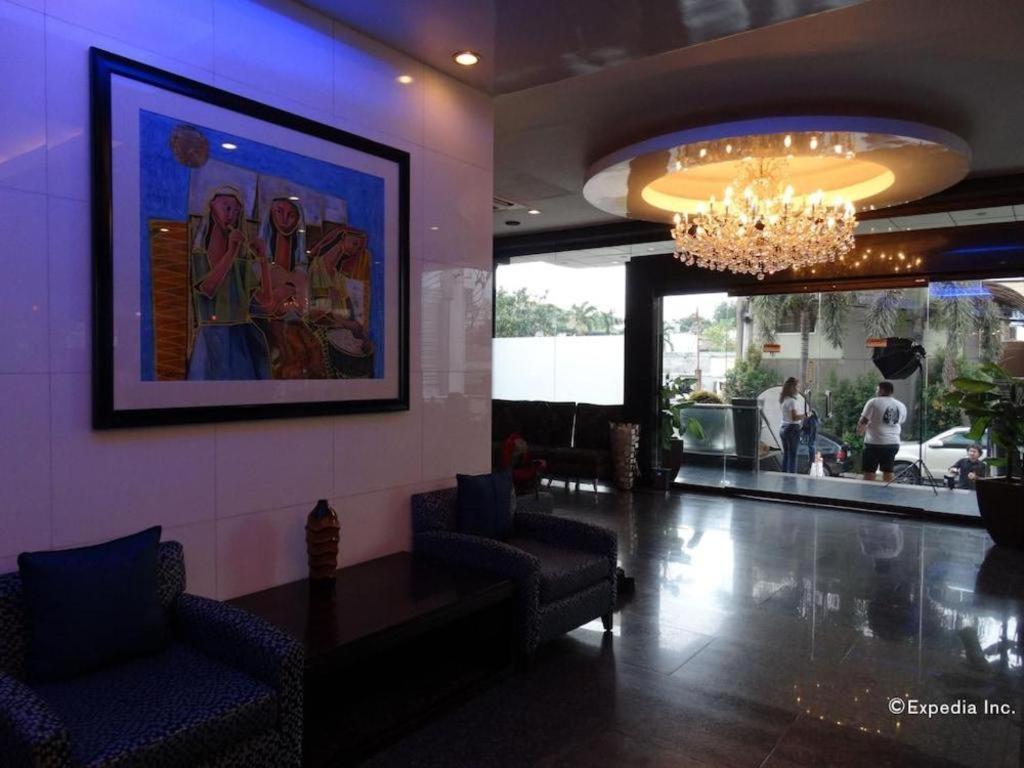 Blueberry Tourist Hotel Davao Exterior foto