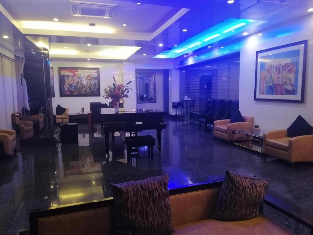 Blueberry Tourist Hotel Davao Exterior foto