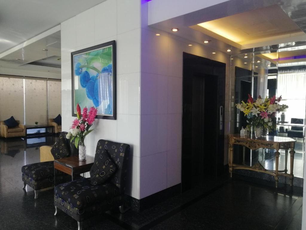 Blueberry Tourist Hotel Davao Exterior foto